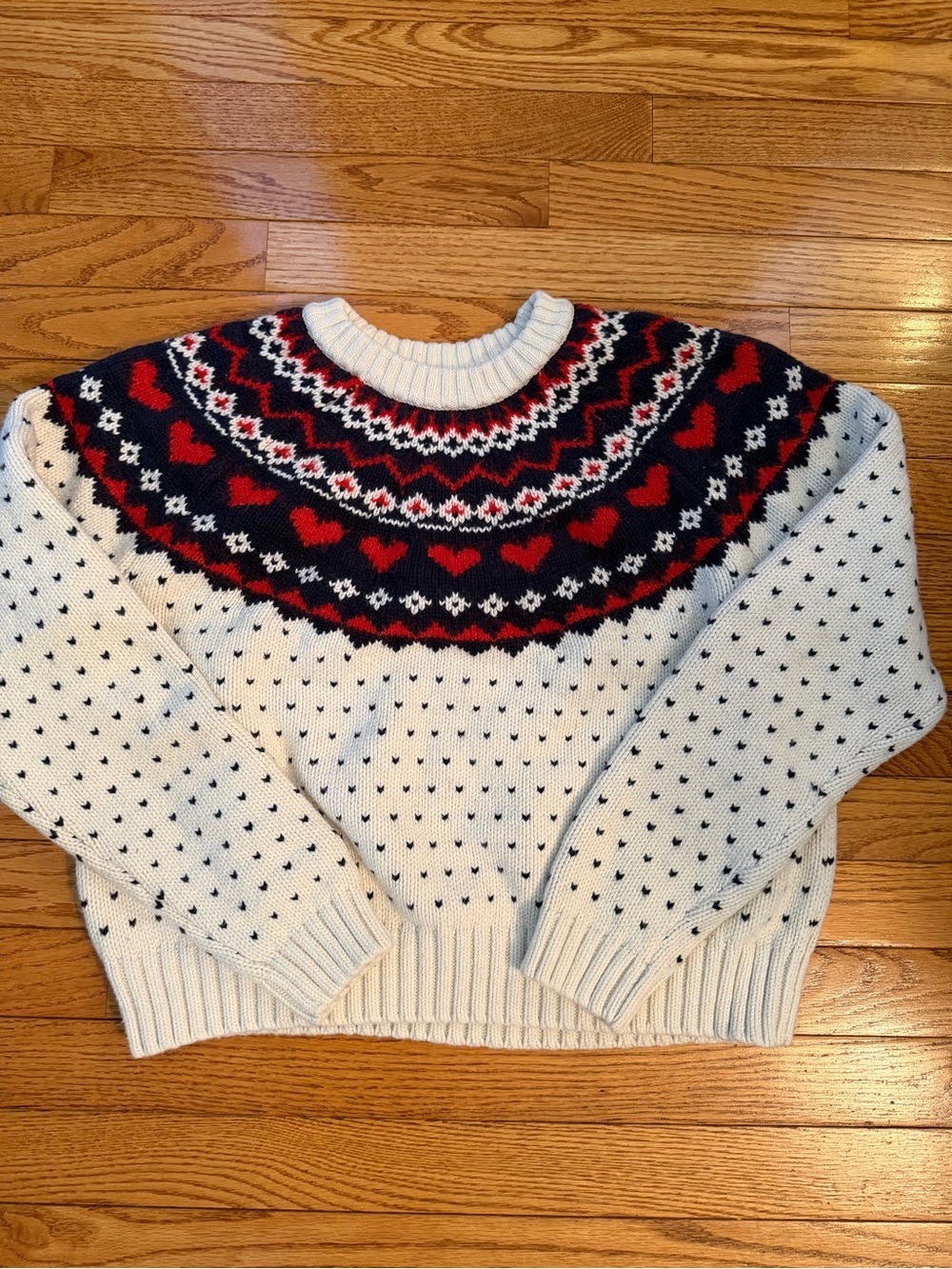 GAP women’s mohair/wool heart fairyisle retro look sweater. Cozy. Fall. Winter